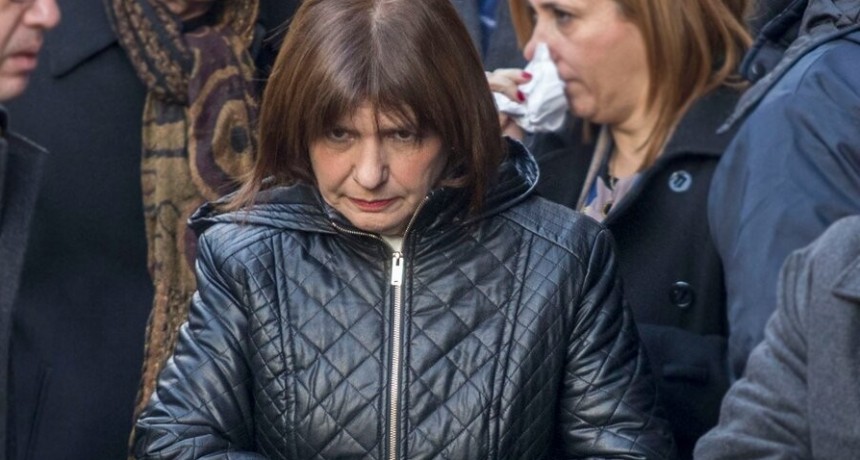 RADIOKTUBRE INFO…. Pese a las denuncias de persecución, Patricia Bullrich no logró conmover a los jueces con la intervención de su instituto  …Por Simón Suarez..Ver mas..