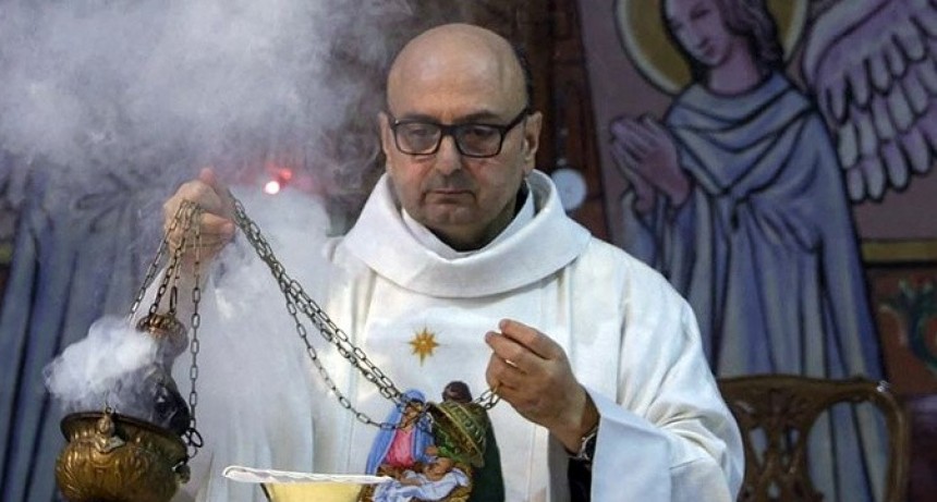 RADIOKTUBRE INFO……..  SACERDOTE ARGENTINO HERIDO EN GAZA  …… Por Simòn Suarez