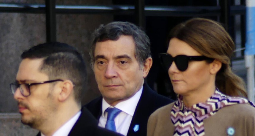 RADIOKUBRE INFO…- Rechazaron el pedido de refugio político del operador macrista Pepín Rodríguez Simón...-Por  SimónSuárez Ver mas