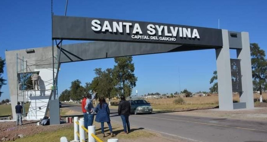 RADIOKUBRE INFO…PÓRTICO Y COMISARIA EN SANTA SYLVINA -Por  SimónSuárez Ver mas