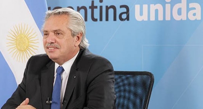 RADIOKTUBRE INFO..- ALBERTO DESPEDAZÓ LA ACUSACIÓN DE LOS FISCALES CONTRA CRISTINA.  -Por Simón Suarez..Ver mas..