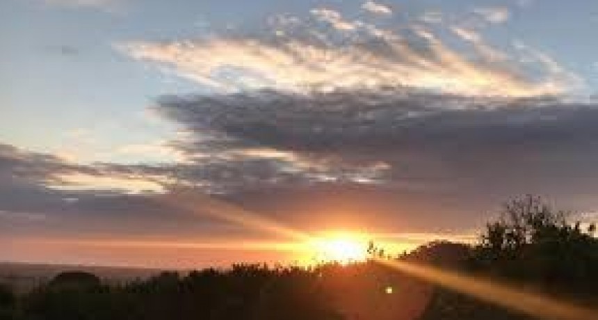 RADIOKTUBRE INFO..- EL CLIMA HOY EN SANTA SYLVINA CHACO  -Por Simón Suarez..Ver mas..	