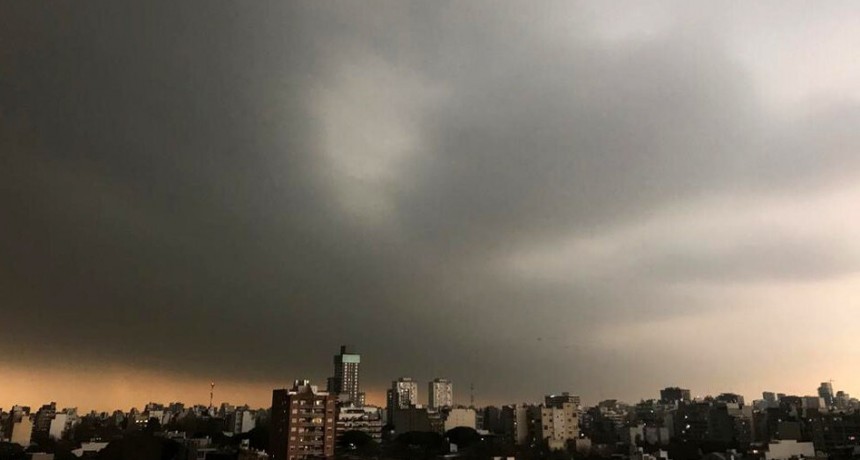 RADIOKTUBRE INFO..- Tormenta de Santa Rosa: el SMN emitió una alerta para CABA y varias provincias  -Por Simón Suarez..Ver mas..