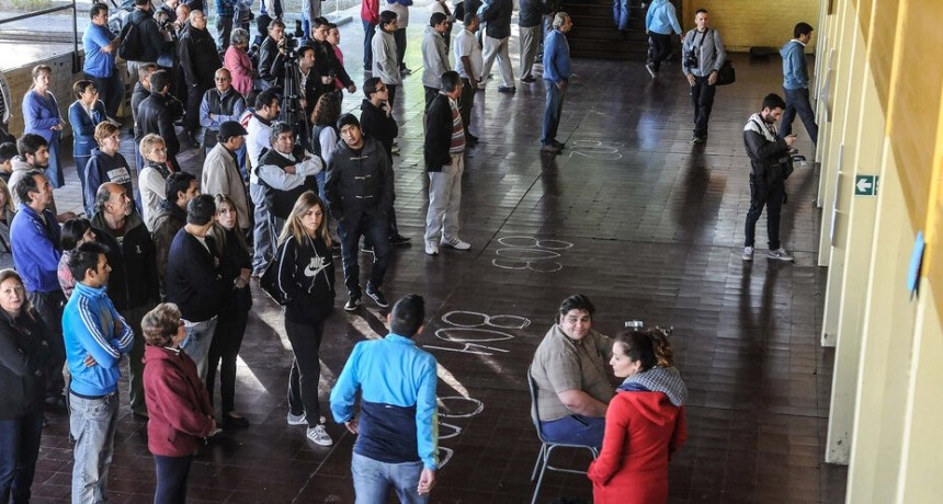 RADIOKTUBRE INFO…. Los interrogantes que despejarán el resultado de unas PASO que se convirtieron en decisivas  …Por Simón Suarez..Ver mas..