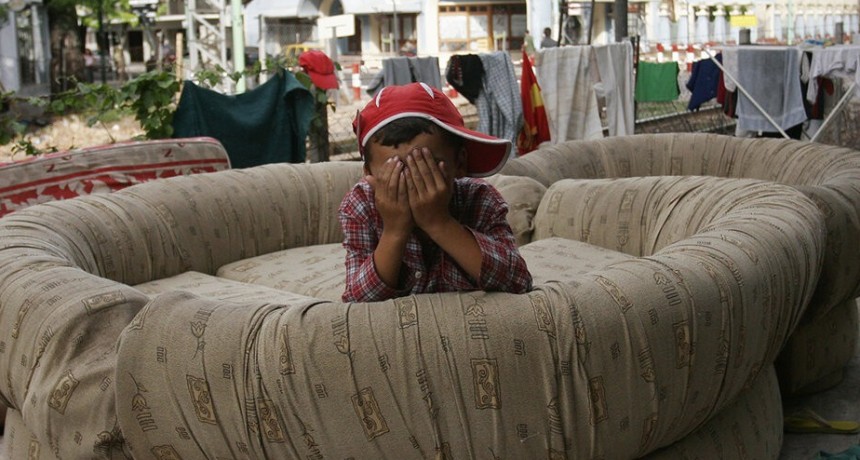 INFO DIARIOKTUBRE …. UN MILLON DE NIÑOS SE VA A DORMIR SIN CENAR EN LA ARGENTINA DE MILEI   ….Por Simòn Suàrez