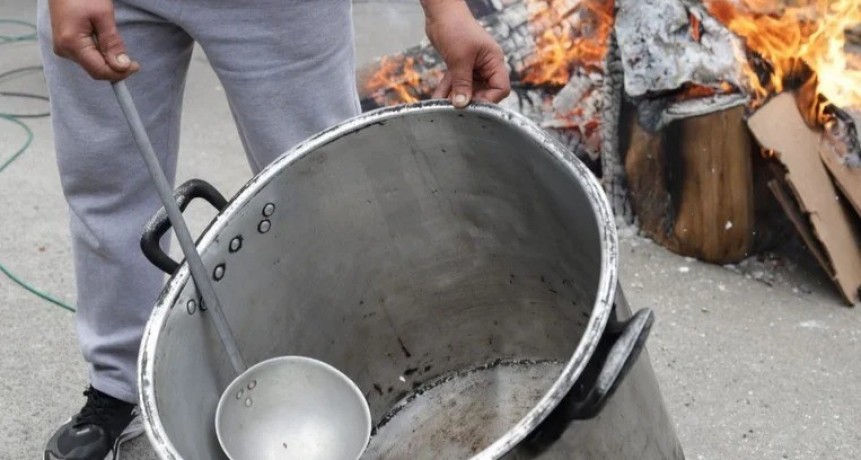 INFO DIARIOKTUBRE ….  EL CIRCO DE MILEI PARA TAPAR EL HAMBRE  ….Por Simòn Suàrez
