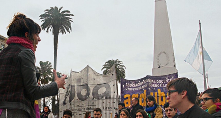 INFO DIARIOKTUBRE …. SIN RESPUESTA DEL GOBIERNO AL CONFLICTO CON LAS UNIVERSIDADES   ….Por Simòn Suàrez