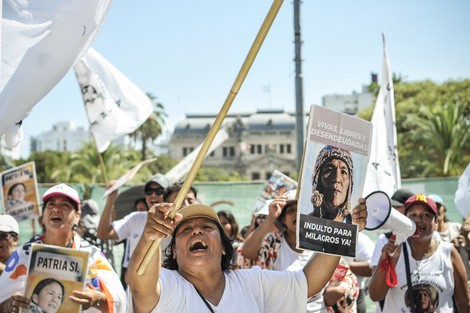 RADIOKTUBRE INFO……..   Caravana por Milagro Sala a 3500 días de su detención …… Por Simòn Suarez