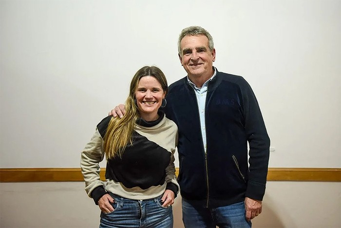 RADIOKTUBRE INFO…….. LA PREMISA FUÉ LOGRAR LA UNIDAD CON RENOVACIÓN   …… Por Simòn Suarez