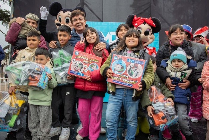 RADIOKTUBRE INFO……..  MES DE LA INFANCIA  …… Por Simòn Suarez
