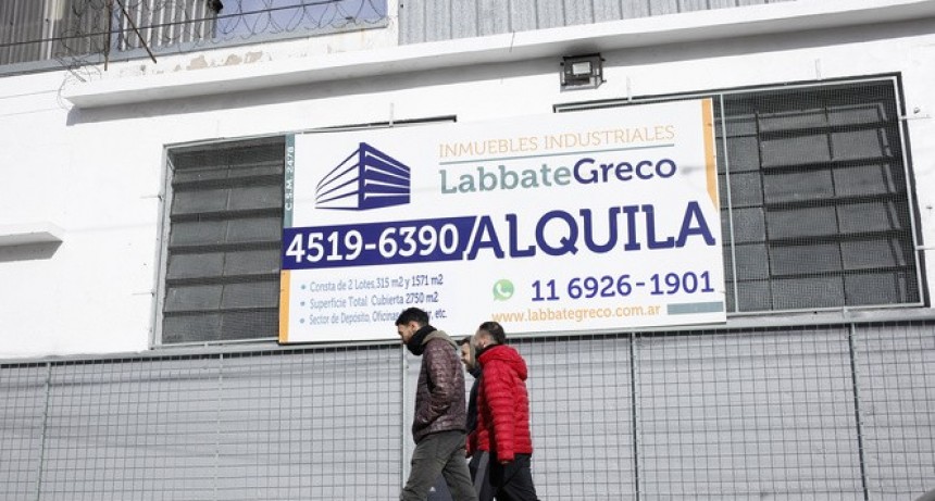 RADIOKTUBRE INFO……..  LAS PYMES LAS GRANDES PERDEDORAS  …… Por Simòn Suarez