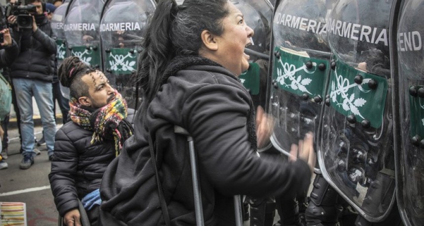 RADIOKTUBRE INFO……..  Un fallo judicial hace tambalear el veto de Javier Milei a la emergencia en discapacidad  …… Por Simòn Suarez