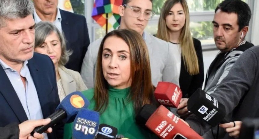 RADIOKTUBRE INFO……..  LANZAN JORNADAS DE CPACITACIÓN PÚBLICAS  …… Por Simòn Suarez