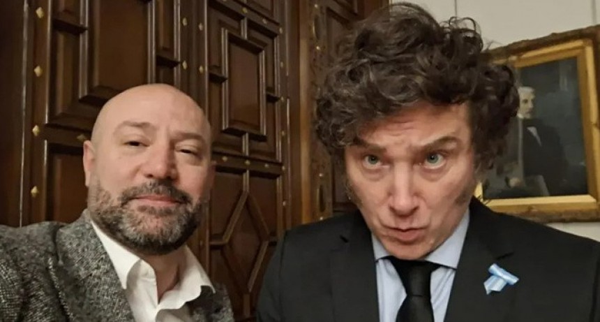 RADIOKTUBRE INFO…….. SPAGNUOLO BORRANDO MENSAJES   …… Por Simòn Suarez