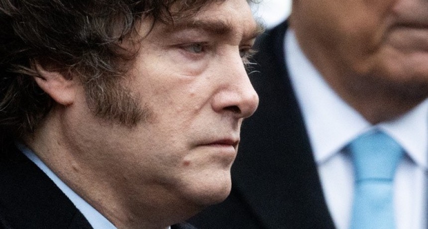 RADIOKTUBRE INFO……..  IMPACTO DE LAS COIMAS ¿A MILEIS SE LE CAEN VOTANTES?  …… Por Simòn Suarez