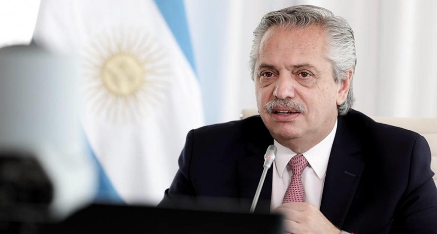 RADIOKUBRE INFO…- El Presidente partió a La Rioja para reunirse con gobernadores.-Por  SimónSuárez Ver mas…