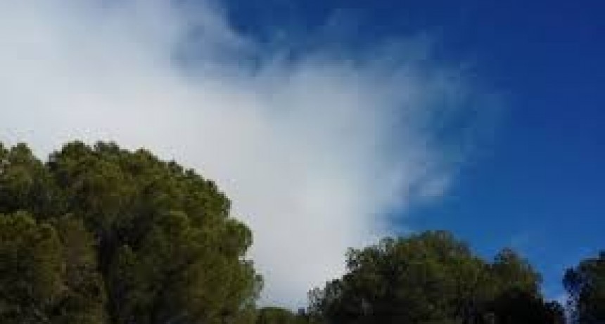 RADIOKUBRE INFO…- EL CLIMA HOY EN SANTA SYLVINA CHACO..-Por  SimónSuárez Ver mas…