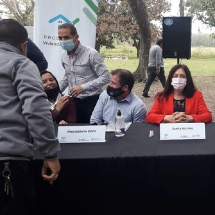 RADIOKUBRE INFO…-  Firma de Convenio del Programa Vivienda Adecuada.-Por  SimónSuárez Ver mas…