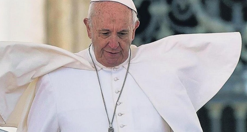 RADIOKTUBRE INFO…. MISA  EN DESAGRAVIO AL PAPA FRANCISCO   ….Por Simòn Suàrez
