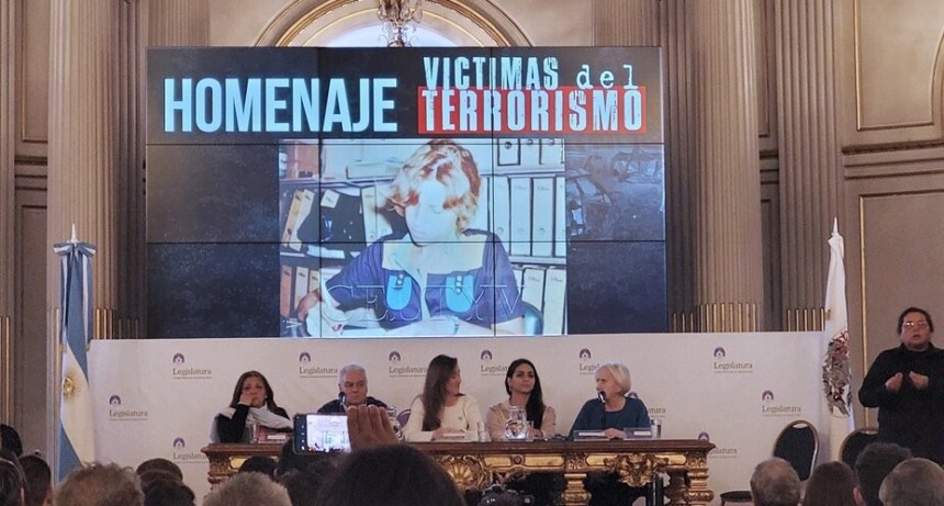 RADIOKTUBRE INFO…. Cómo fue el acto de Victoria Villarruel en la Legislatura: agravios a Estela Carlotto y corralito a la prensa   ….Por Simòn Suàrez