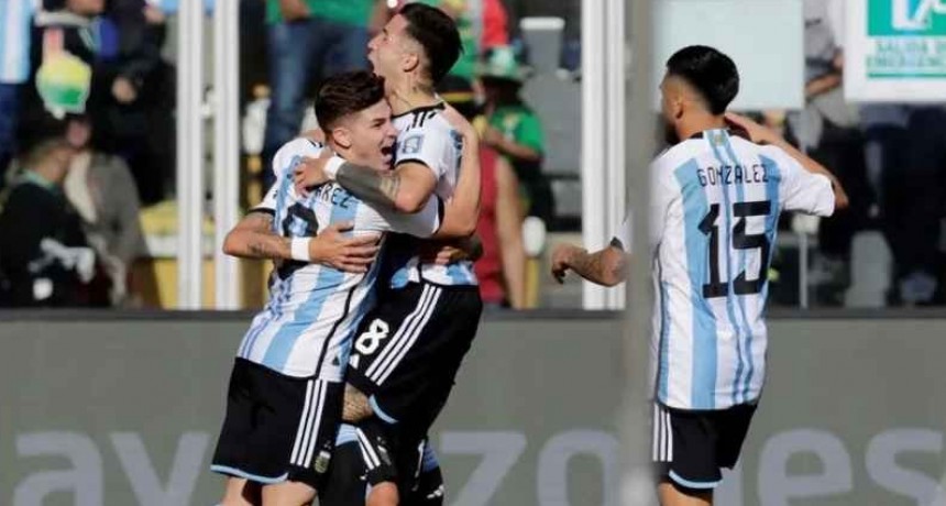RADIOKTUBRE INFO…. CON ALTURA!!!Eliminatorias: La Selección jugó con audacia, inteligencia y corazón   ….Por Simòn Suàrez