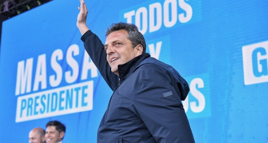 RADIOKTUBRE INFO….  Sergio Massa y Axel Kicillof encabezaron un acto multitudinario en Ensenada  ….Por Simòn Suàrez