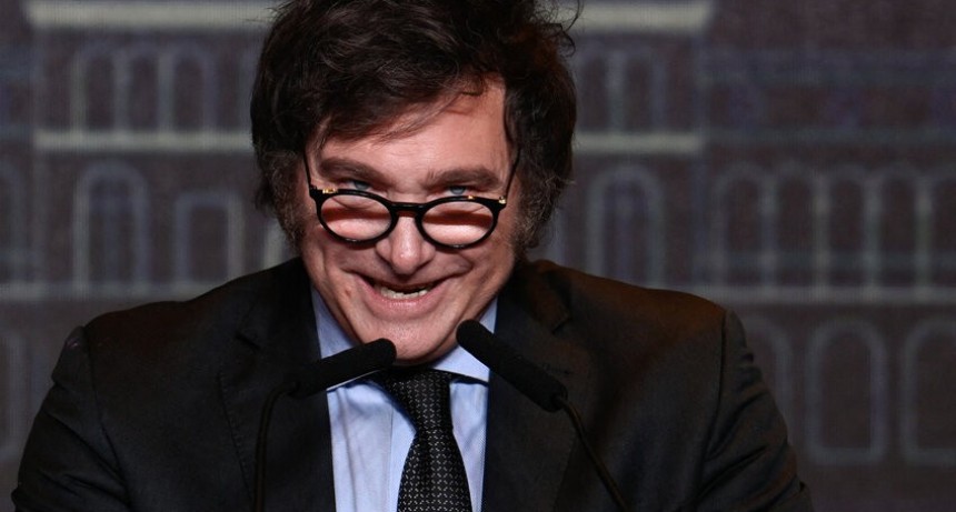 RADIOKTUBRE INFO…EN ENCUESTA LA CAÍDA DE IMAGEN  DE MILEI…..Por Simon Suarez