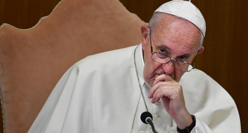 RADIOKTUBRE INFO…EL PAPA GOLPEÓ A MILEI Y ,ARCÓ UN RUBO A UNA OPOSICIÓN DESORDENADA..Por Simon Suarez