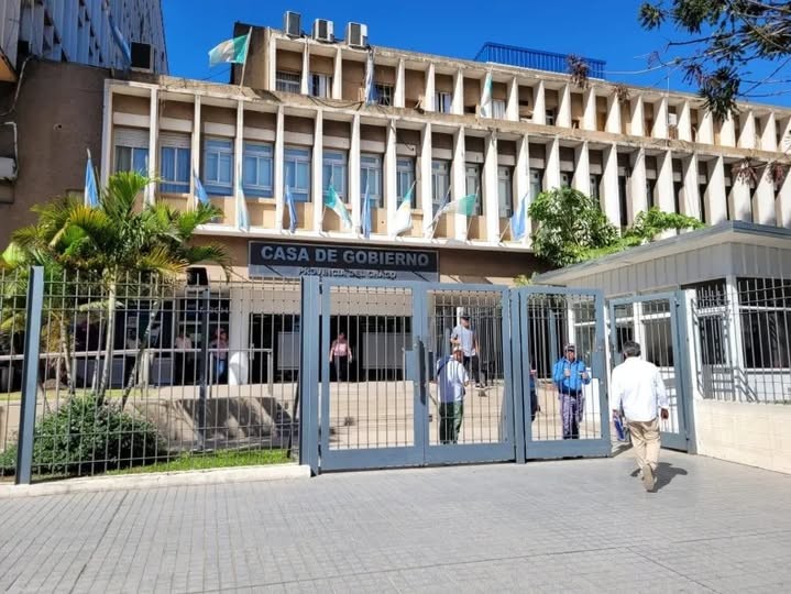 - RADIOKTUBRE INFO……..  EN EL PRIMER SEMESTRE DEL AÑO LOS MUNICIPIOS CHAQUEÑOS PERDIERON $19.000 MILLONES  …… Por Simòn Suarez
