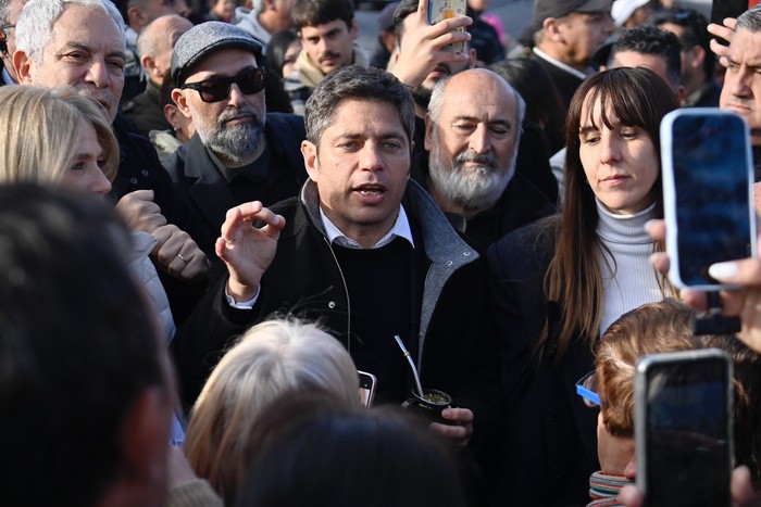 - RADIOKTUBRE INFO……..LOS DIRIGENTES DE FUERZA PATRIA CERRARON LA CAMPAÑA BANAERENCE    …… Por Simòn Suarez