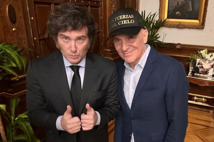 - RADIOKTUBRE INFO…….. ESPER.. UN NCANDIDATO MANCHADO POR MACHADO   …… Por Simòn Suarez