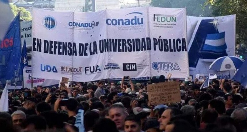 - RADIOKTUBRE INFO…….. 