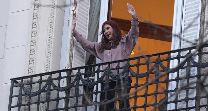 - RADIOKTUBRE INFO…….. 