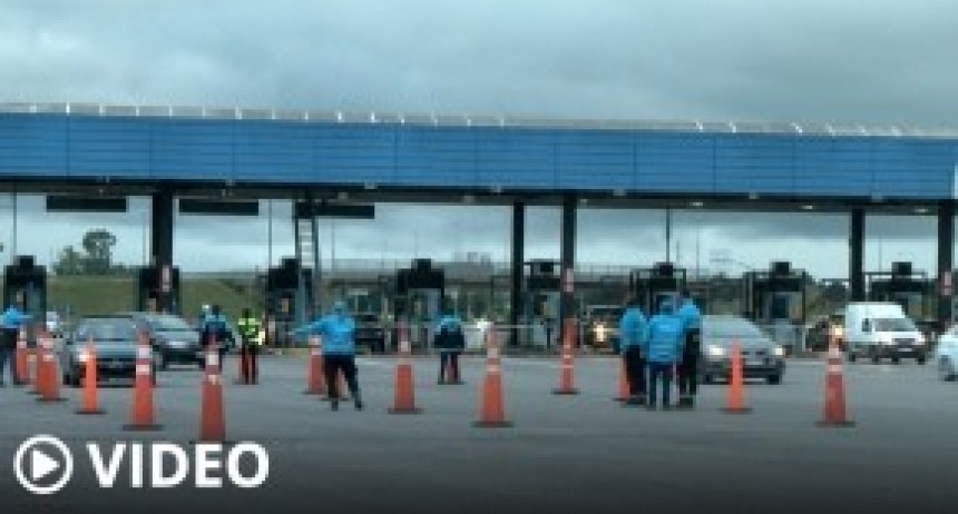 RADIOKTUBRE  INFO…- Tránsito intenso y demoras en el ingreso a CABA desde la Costa Atlántica.-Por  SimónSuárez Ver mas…