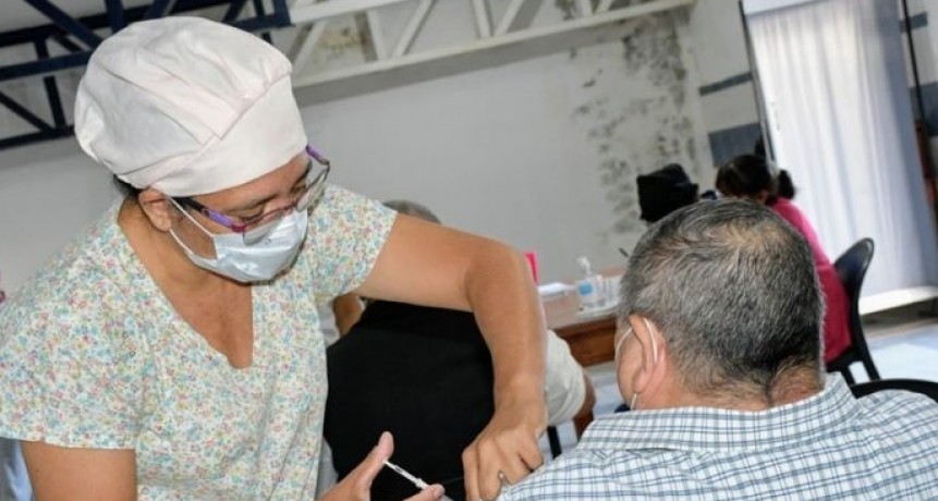 RADIOKTUBRE  INFO…- Terceras dosis de Sinopharm: inician protocolo en Chaco para vacunar a inmunocomprometidos y mayores de 50.-Por  SimónSuárez Ver mas…