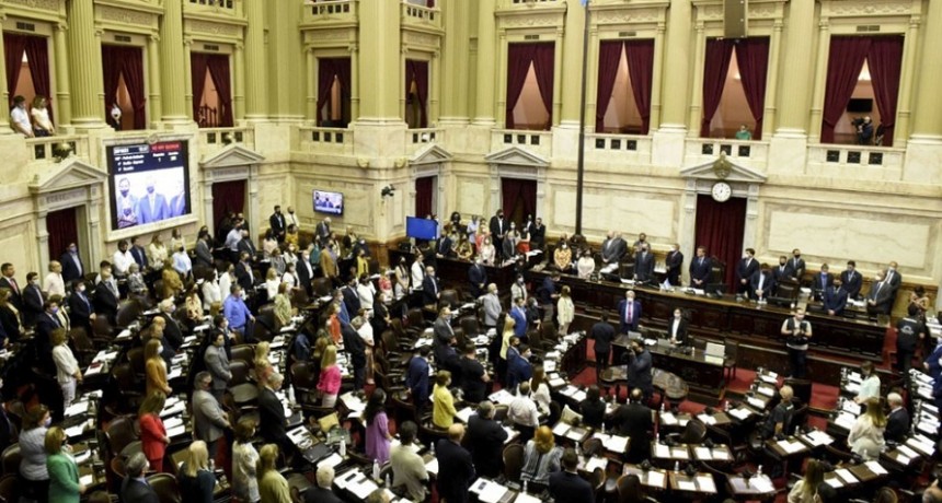 RADIOKTUBRE  INFO…- La Cámara de Diputados convirtió en ley el etiquetado frontal de alimentos-Por  SimónSuárez Ver mas…