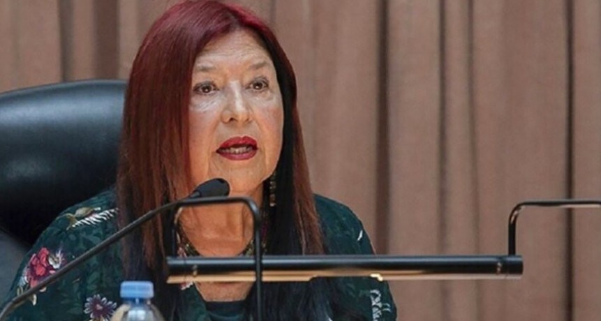 RADIOKTUBRE INFO….  Crece la tensión entre el Gobierno y la Corte por la cesantía de Ana Figueroa  ….Por Simòn Suàrez