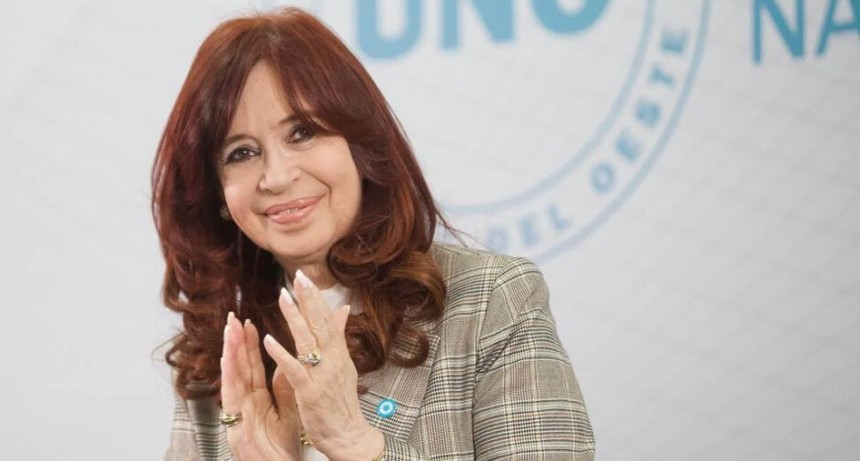 RADIOKTUBRE INFO…FUERTE APOYO A CRISTINA COMO PRESIDENTA DEL PJ..Por Simon Suarez