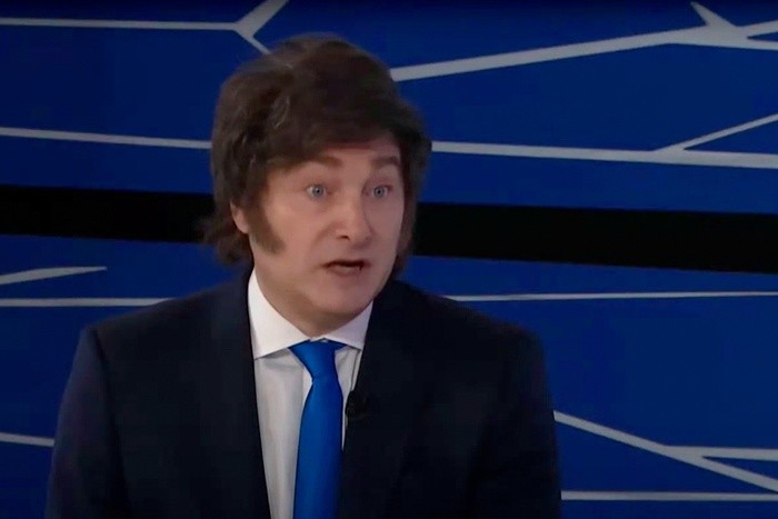 - RADIOKTUBRE INFO……..EL SINSERICIDIO DE MILE CONTRA CRISTINA    …… Por Simòn Suarez