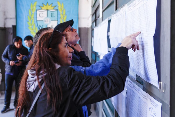 RADIO OKTUBRE INFO…… DICEN QUE EN ESTAS ELECCIONES NO HABRÁ MAPA COLOR VIOLETA  ……Por Simón Suarez