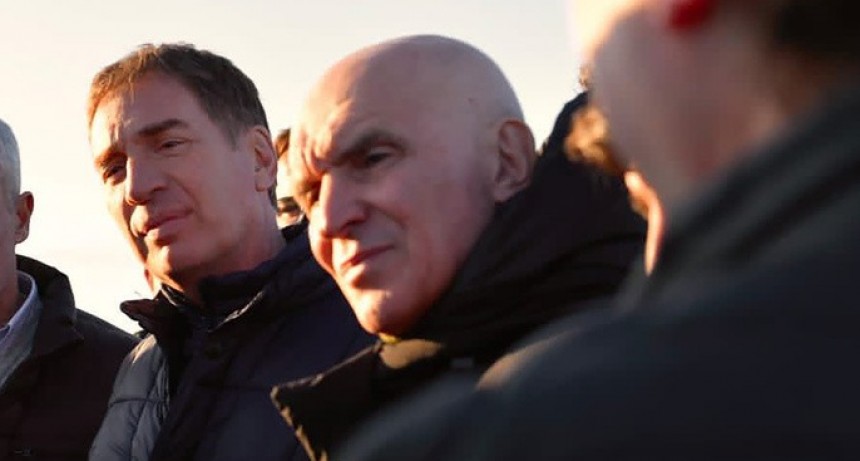 - RADIOKTUBRE INFO……..SANTILLI YA SE PRUEBA EL SACO, PERO LA BOLETA QUEDA EN VEREMOS    …… Por Simòn Suarez