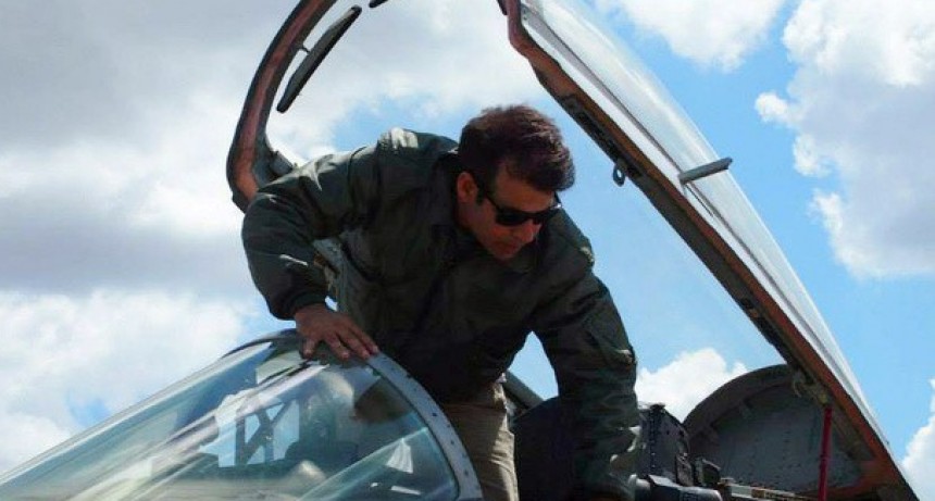 - RADIOKTUBRE INFO……..HABLÓ FRE MACHACO: SU RELACIÓN CON  ESPER, LOS AVIONES Y LOS 200 MIL DÓLARES    …… Por Simòn Suarez