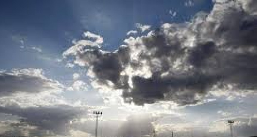 RADIOKTUBRE  INFO…- EL CLIMA HOY DOMINGO EN SANTA SYLVINA CHAHCO.-Por  SimónSuárez Ver mas…