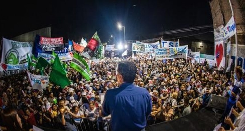 RADIOKTUBRE  INFO…- El gobernador encabezó en la ciudad termal el anteúltimo acto del Frente de Todos de cara a las elecciones legislativas.-Por  SimónSuárez Ver mas…