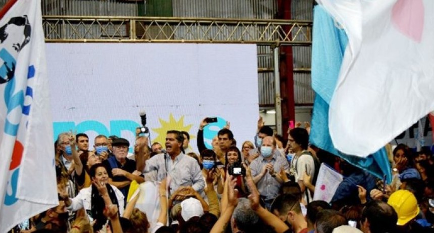 RADIOKTUBRE  INFO…- Capitanich y el Día de la Militancia: “Abracemos más que nunca esta causa para construir la provincia y el país que nos merecemos” -Por  SimónSuárez Ver mas…