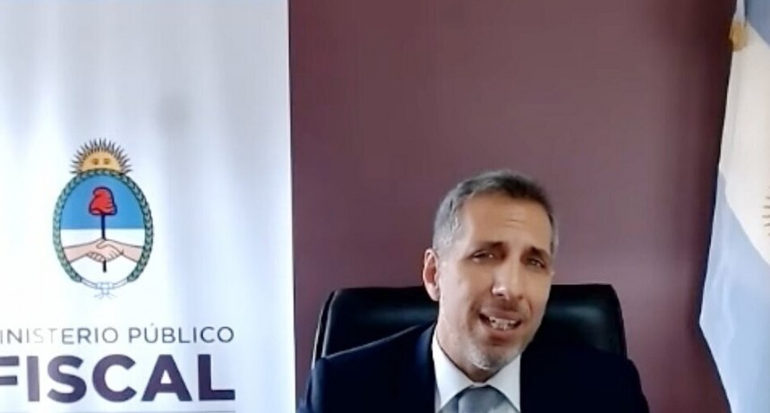 RADIOKTUBRE INFO..-  Los fiscales sin respuestas en el juicio contra Cristina Kirchner -Por Simón Suarez..Ver mas..	