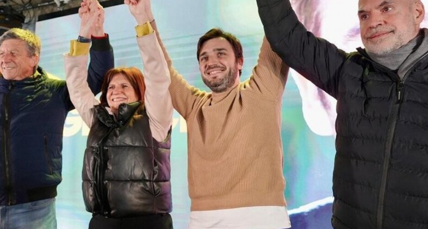 RADIOKTUBRE INFO…. Gobernadores de Juntos por el Cambio toman distancia del pacto Macri-Milei   ….Por Simòn Suàrez