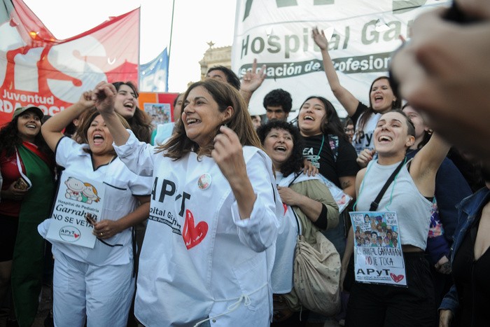 - RADIOKTUBRE INFO…….. EL TRIUNFO DE LA LUCHA DEL GARRHAN …… Por Simòn Suarez