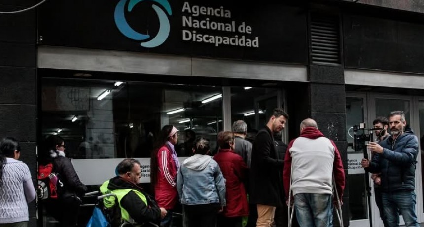 - RADIOKTUBRE INFO…….. EL ROBO A LOS DISCAPACITADOS DEL #% AL 300%   …… Por Simòn Suarez