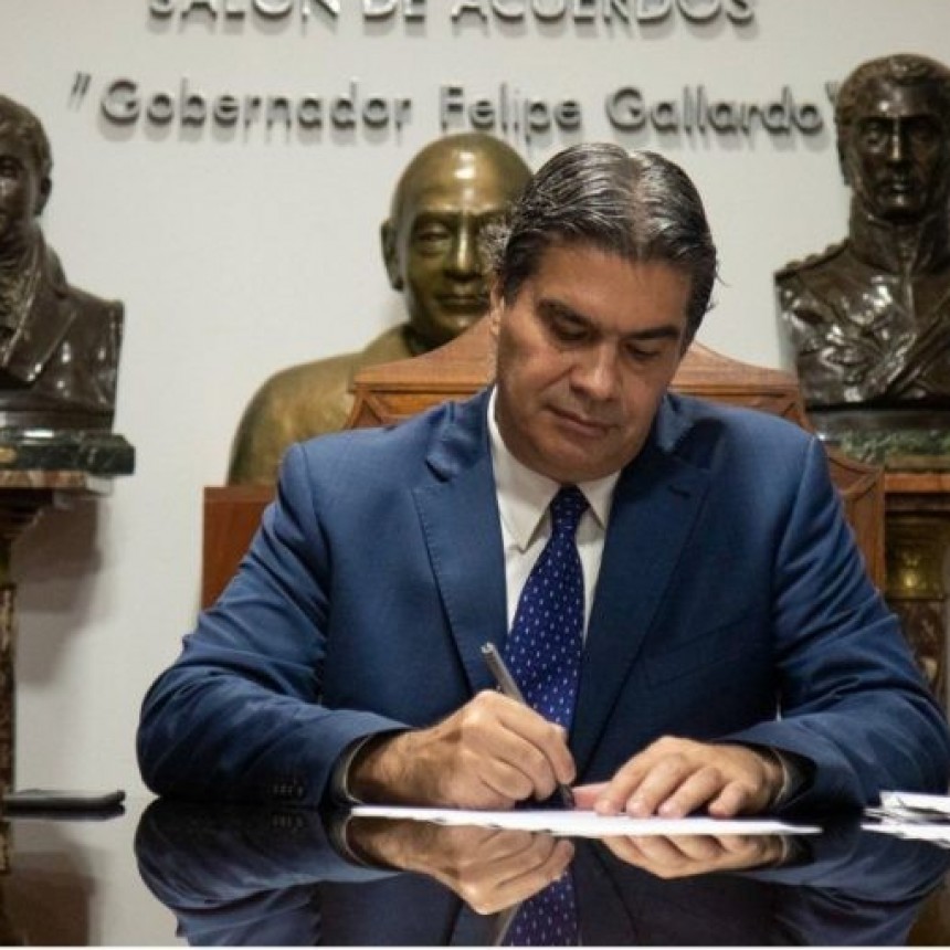 RADIOKTUBRE INFO..- El gobernador Capitanich suscribirá el Pacto Fiscal 2022 y avanzará por los Bajos Submeridionales-Por Simón Suarez..Ver mas